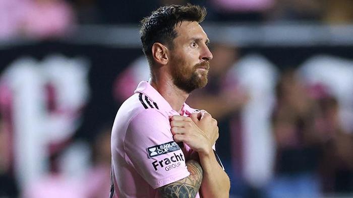 Messi bir rekoru daha kırdı