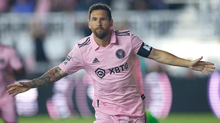 Messi bir rekoru daha kırdı