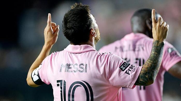 Messi bir rekoru daha kırdı