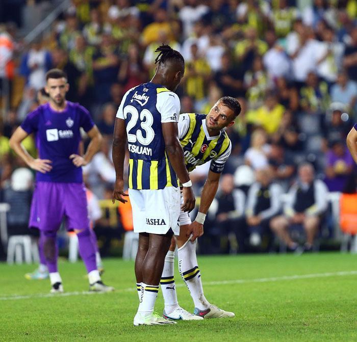 Fenerbahçede Michy Batshuayi yine problem çıkarttı, Dusan Tadic gönlünü aldı