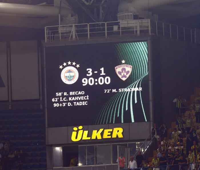 Fenerbahçede Michy Batshuayi yine problem çıkarttı, Dusan Tadic gönlünü aldı