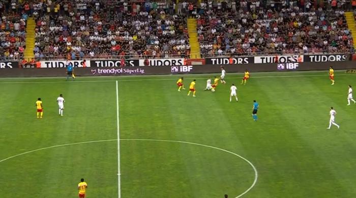 Kayserispor - Galatasaray maçının tartışmalı pozisyonlarını değerlendirdiler: Kırmızı kart beklenen o an...