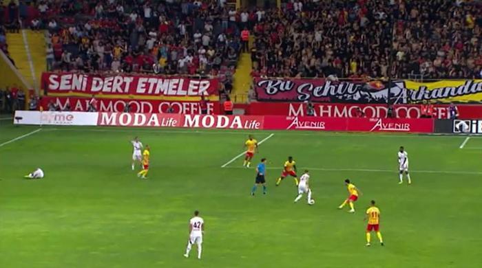Kayserispor - Galatasaray maçının tartışmalı pozisyonlarını değerlendirdiler: Kırmızı kart beklenen o an...