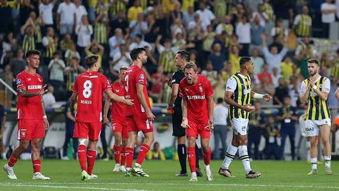 Fenerbahçe-Twente eşleşmesi Hollanda basınında nasıl yorumlandı