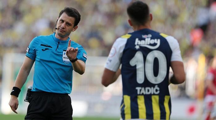 Trioda Fenerbahçe - Antalyaspor maçının tartışmalı pozisyonları değerlendirildi: Gol öncesi faul var mıydı