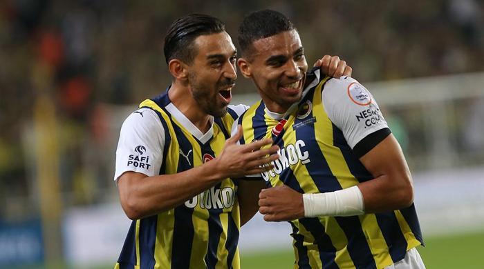 DJIKUDAN İLK İSABETTE GOL