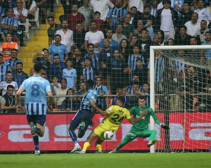 Adana Demirspor-Fenerbahçe maçında hem ilk hem de rekor kaçtı