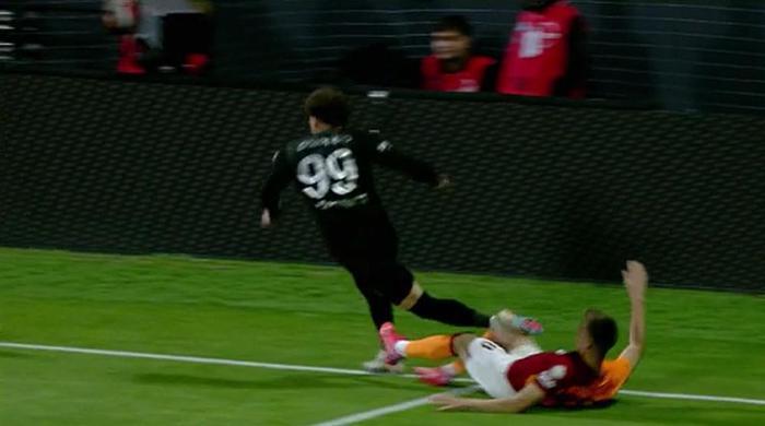 Trioda Pendikspor - Galatasaray maçının tartışmalı pozisyonları değerlendirildi: Penaltı beklenen 3 an