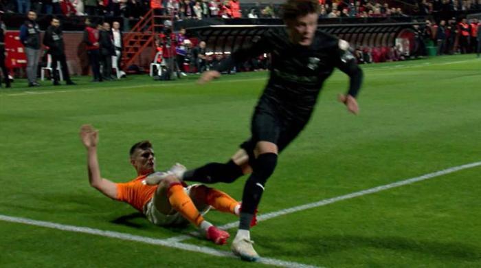 Trioda Pendikspor - Galatasaray maçının tartışmalı pozisyonları değerlendirildi: Penaltı beklenen 3 an