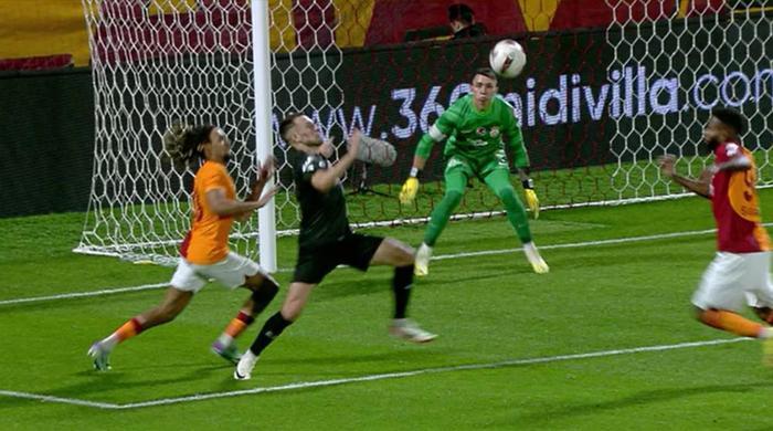 Trioda Pendikspor - Galatasaray maçının tartışmalı pozisyonları değerlendirildi: Penaltı beklenen 3 an