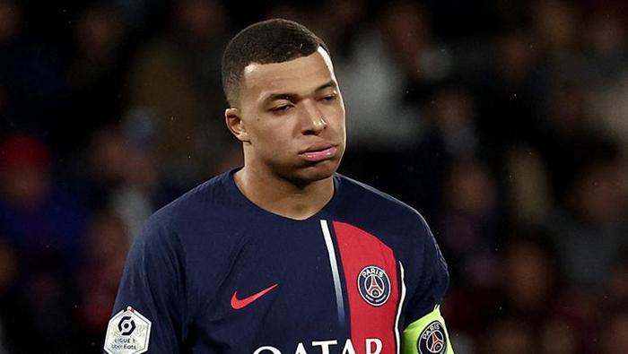 PSG tur atladı