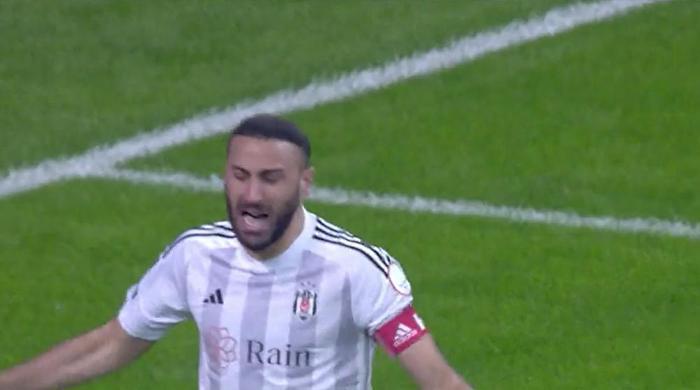 Trioda Beşiktaş - Alanyaspor maçının tartışmalı pozisyonları değerlendirildi: İlk golden önce faul var mı