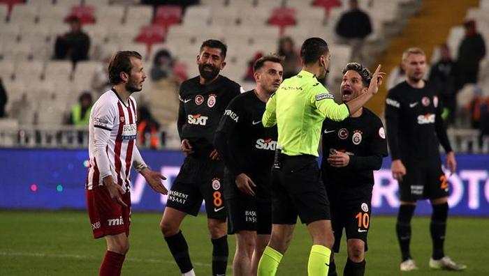 Sivasspor - Galatasaray maçının ardından olay yorum: Bedelini ödedi