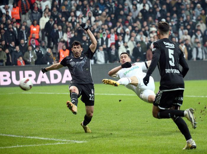 Beşiktaş - Fatih Karagümrük maçından ekrana yansımayan kareler
