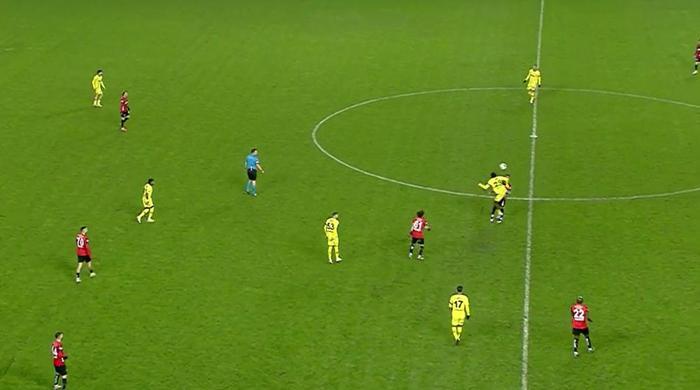 Trioda Gaziantep FK - Fenerbahçe maçının tartışmalı pozisyonları değerlendirildi: Kart beklenen anlar, verilen penaltı, golde ofsayt şüphesi...