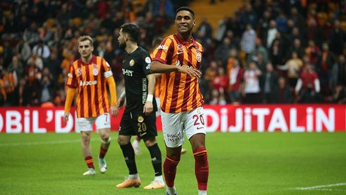 Galatasaray - Ümraniyespor maçından kareler