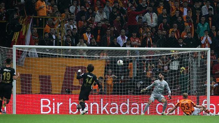 Galatasaray - Ümraniyespor maçından kareler