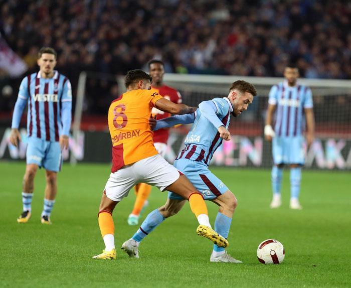 Trabzonspor - Galatasaray maçından ekrana yansımayan görüntüler