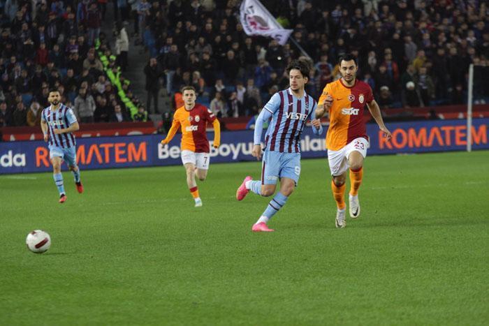 Trabzonspor - Galatasaray maçından ekrana yansımayan görüntüler