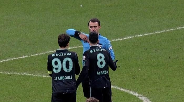 KARTLARI KARIŞTIRDI