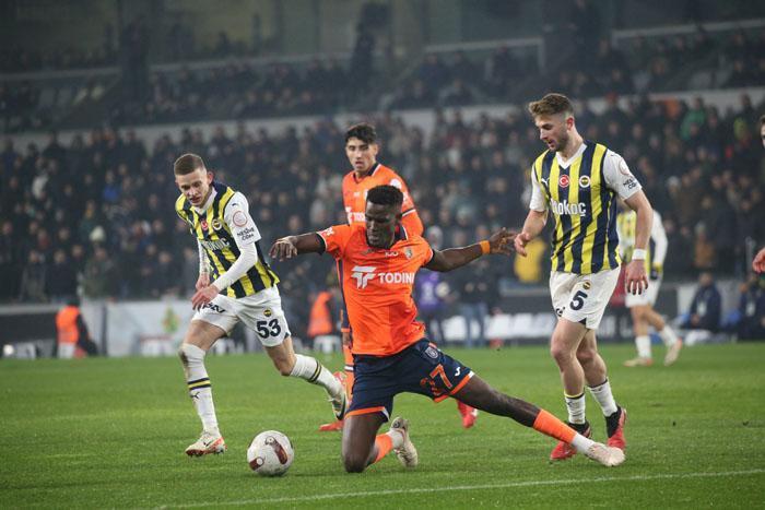 Başakşehir - Fenerbahçe maçına Batshuayi damgası: İnanılmaz anlar