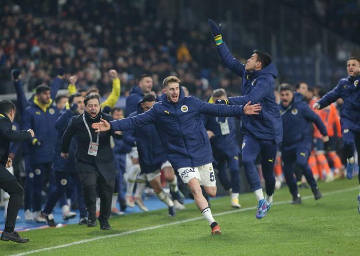 Başakşehir - Fenerbahçe maçına Batshuayi damgası: İnanılmaz anlar