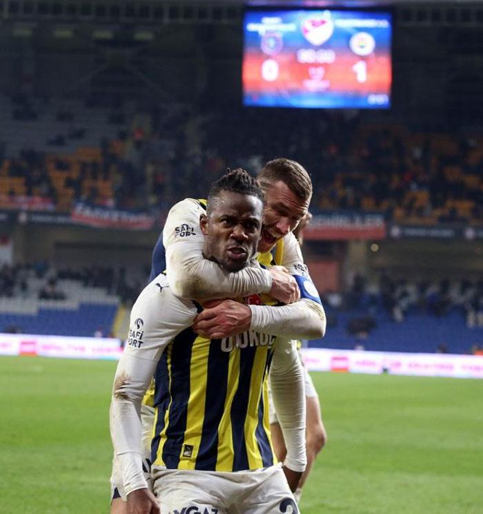 Başakşehir - Fenerbahçe maçına Batshuayi damgası: İnanılmaz anlar