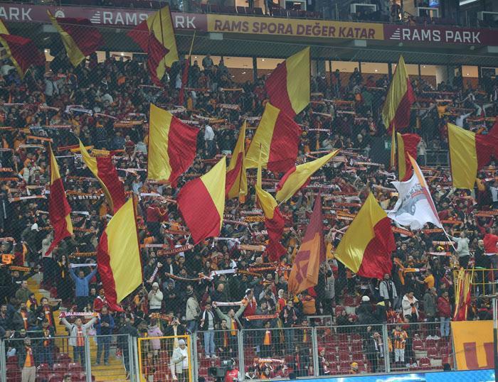 Galatasaray - İstanbulspor maçına damga vuran anlar