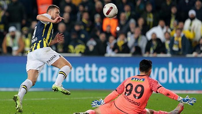 Fenerbahçe-Ankaragücü maçından kareler