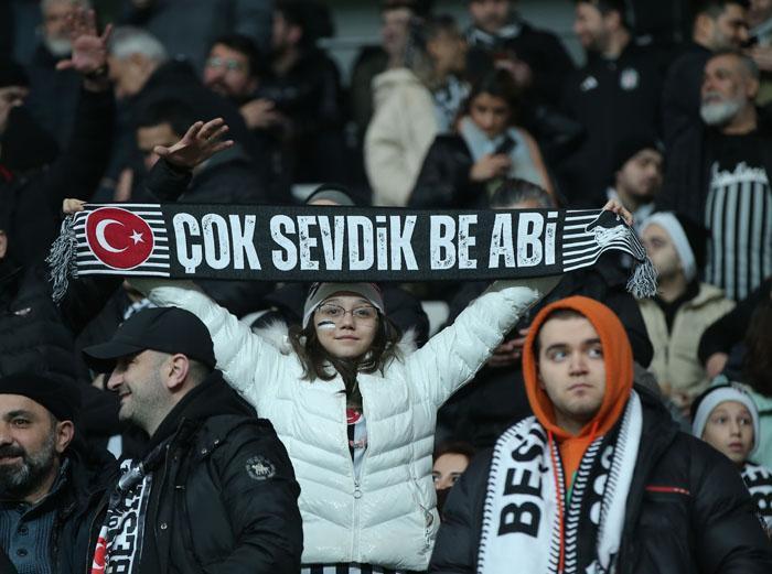 Beşiktaş - Trabzonspor derbisine damga vuran görüntüler