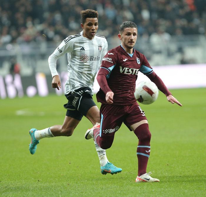 Beşiktaş - Trabzonspor derbisine damga vuran görüntüler