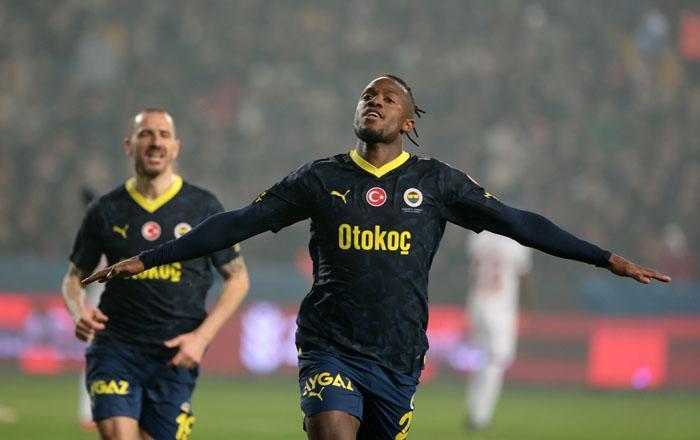 Gaziantep FK - Fenerbahçe maçına damga vuran görüntüler