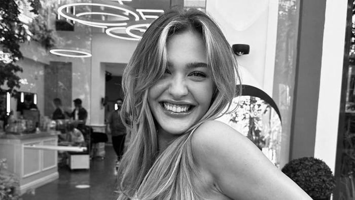 Güzel oyuncu Melisa Döngel kalbini Galatasaraylı yıldıza kaptırdı Sürpriz aşk gündem oldu