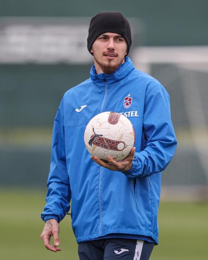 BERAT ÖZDEMİR