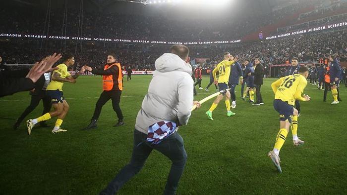Olaylı Trabzonspor - Fenerbahçe maçının ardından ortaya çıktı Osayi ve Oosterwolde ceza alacak mı
