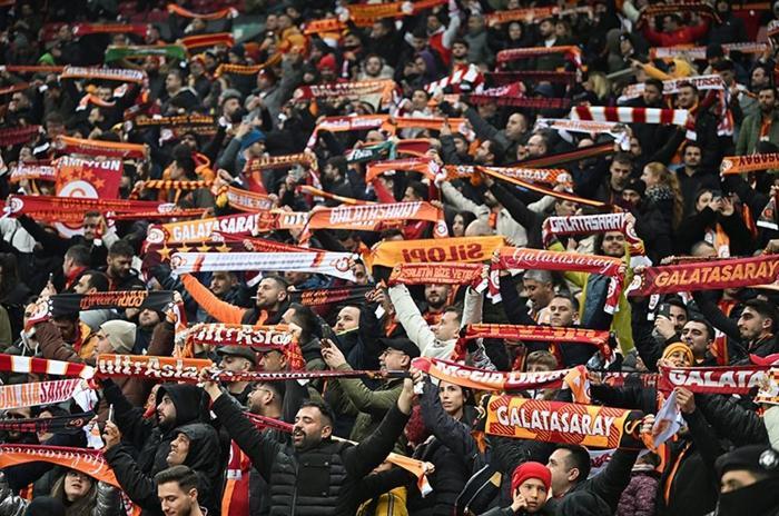 Galatasaraydan rekor gelir Dev kar açıklandı...