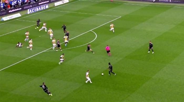 Trioda Fenerbahçe - Beşiktaş derbisinin tartışmalı pozisyonları değerlendirildi: Kırmızı kart kararı, penaltı beklentisi, ikinci sarı ihtimali...