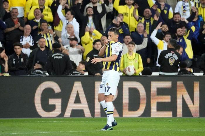 İlker Yağcıoğlundan Fenerbahçe - Beşiktaş yorumu Galatasarayın takılması yakın...