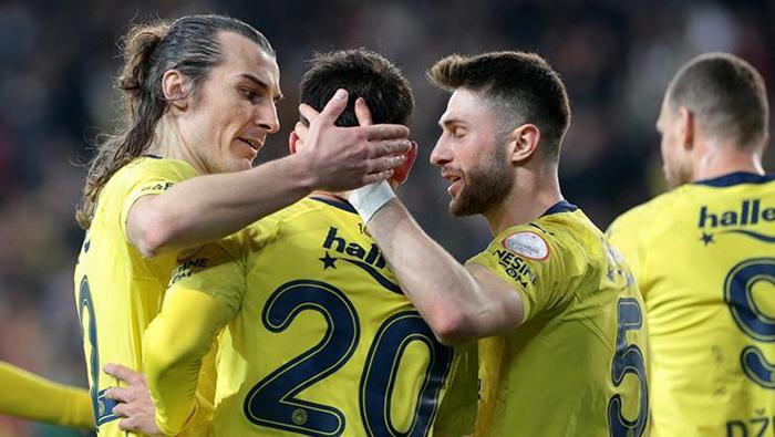 Napoli, Fenerbahçenin yıldızıyla anlaştı İtalyanca derslerine bile başladı