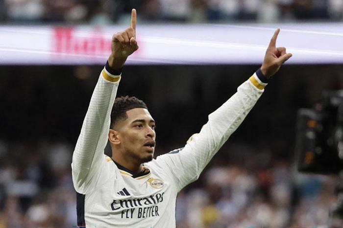 DORTMUND ŞAMPİYON OLURSA 25 MİLYON EURO KAZANACAK