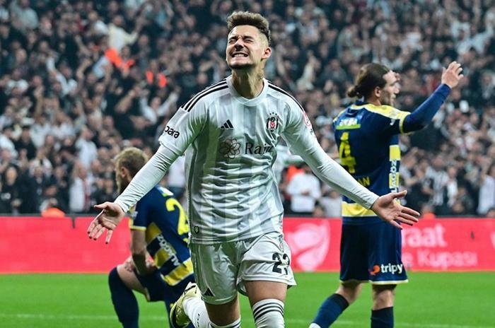 Beşiktaşın yıldızı Ernest Muçiye sürpriz teklif