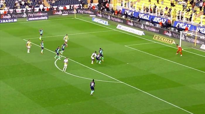 Trioda Fenerbahçe - Kayserispor ve Fatih Karagümrük - Galatasaray maçının tartışmalı pozisyonları değerlendirildi
