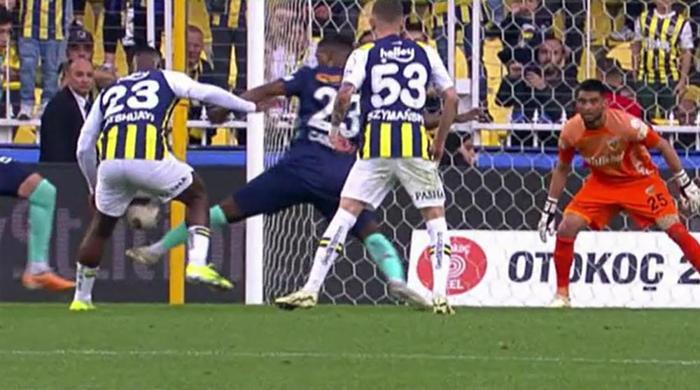 Trioda Fenerbahçe - Kayserispor ve Fatih Karagümrük - Galatasaray maçının tartışmalı pozisyonları değerlendirildi