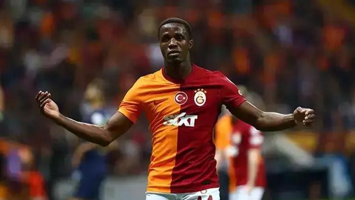 3 İSMİN BİLETİNİ KESTİ