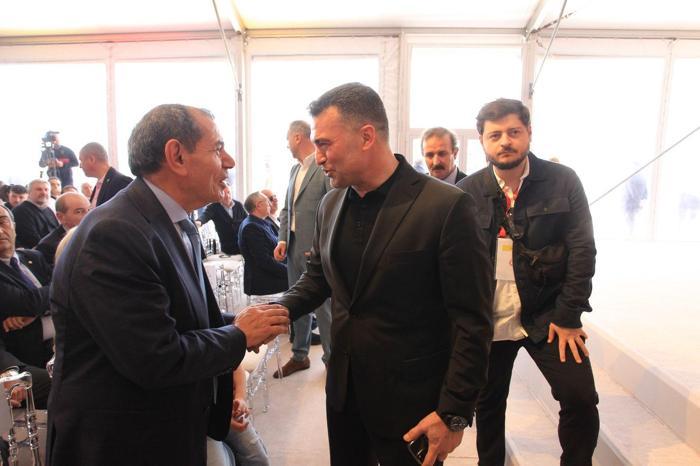 Galatasaraydan birlik beraberlik pozu Efsane başkanlar Kemerburgazda bir arada...