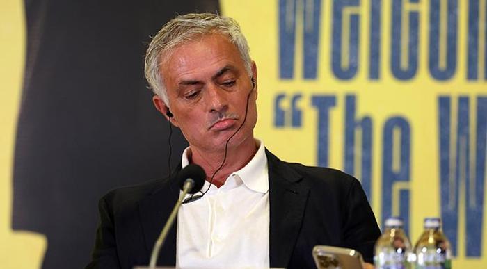 Fenerbahçenin yeni teknik Direktörü Mourinho rekor kırdı En pahalı transfer