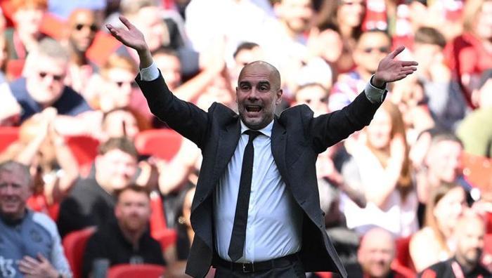 Jose Mourinho için Galatasaraylıları kızdıracak sözler: Ali Sami Yen Stadına bayrak dikerse...