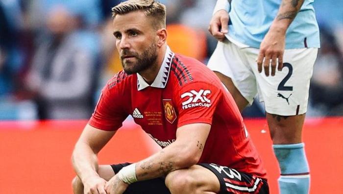 LUKE SHAW - İNGİLTERE
