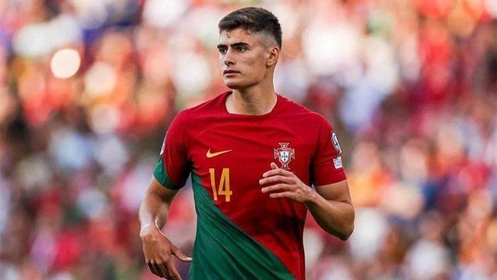 Herkesin gözü Kenan Yıldızın üzerinde olacak Euro 2024e damga vurması beklenen 5 genç isim