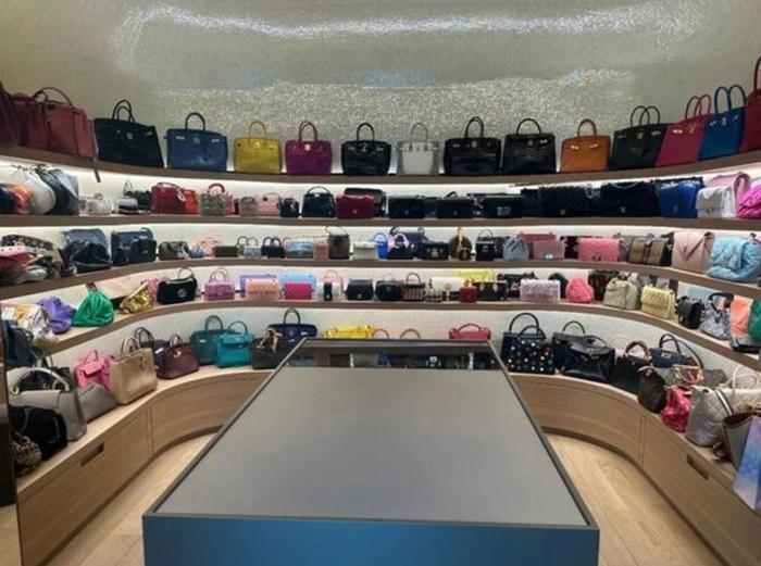 Wanda Naranın yatak odasından servet çıktı Hırsızlığa karşı aldığı önlem akıllara zarar